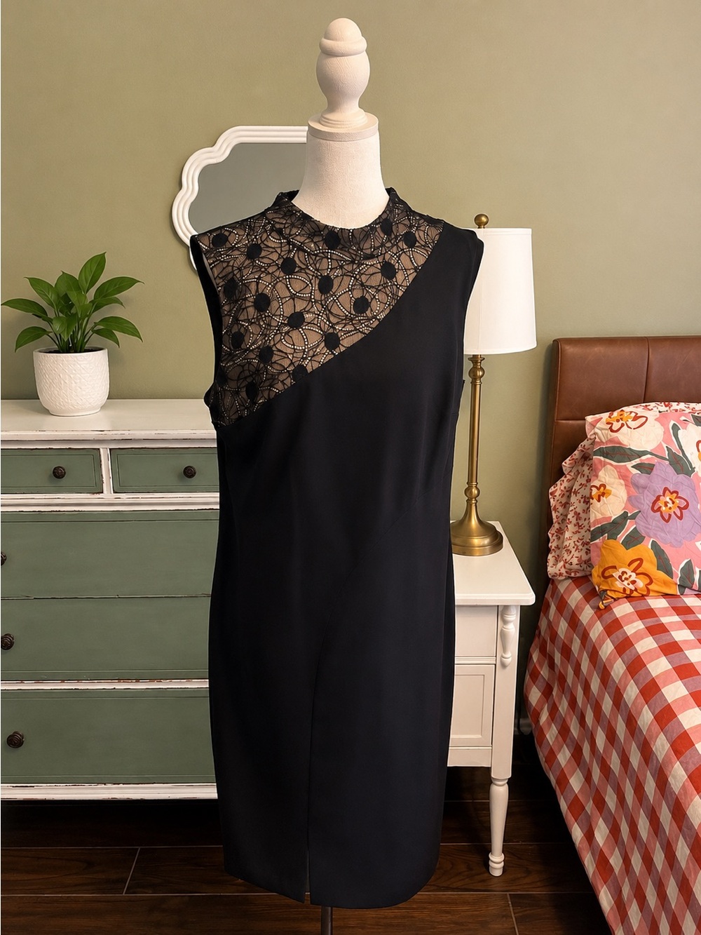 DKNY Sleeveless Black Lace Accent Sheath Dress